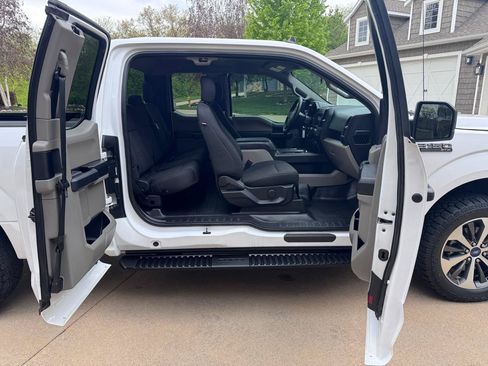 Used 2020 Ford F150 XL w/ Equipment Group 101A Mid AWD/4WD image 17