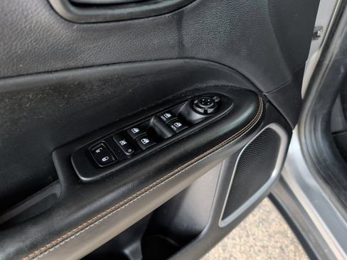 Used 2018 Jeep Compass Sport FWD image 15