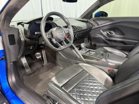 Used 2021 Audi R8 V10 RWD image 21
