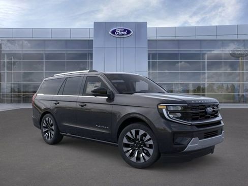 New 2026 Ford Expedition Platinum image 7
