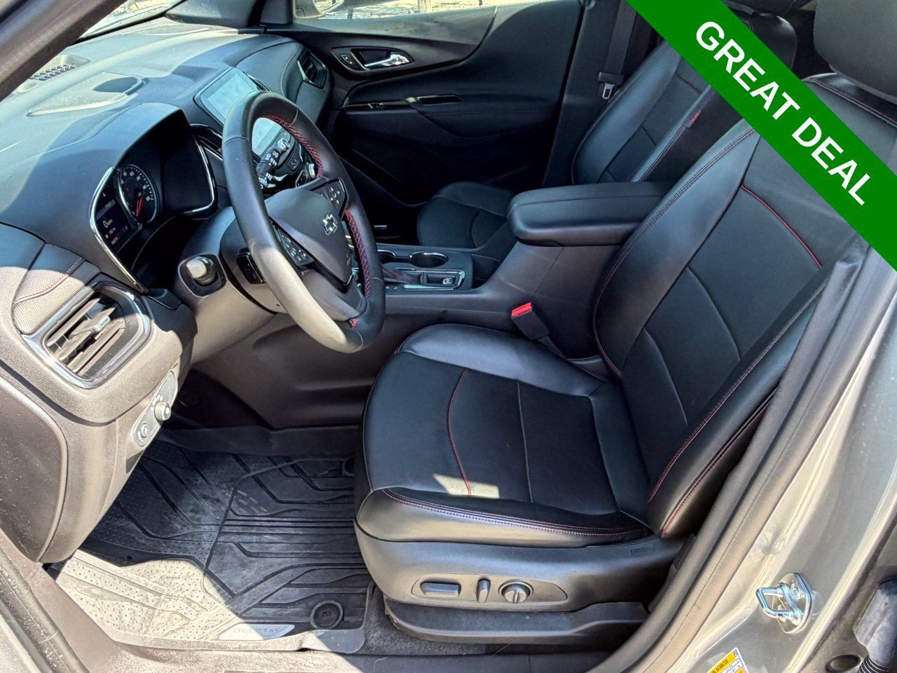 Used 2024 Chevrolet Equinox RS w/ RS Leather Package FWD image 32