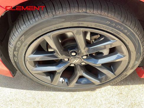 Used 2022 Dodge Charger R/T w/ Blacktop Package RWD image 6