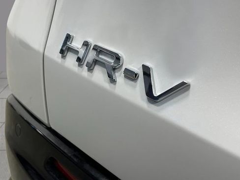 New 2026 Honda HR-V EX-L image 6