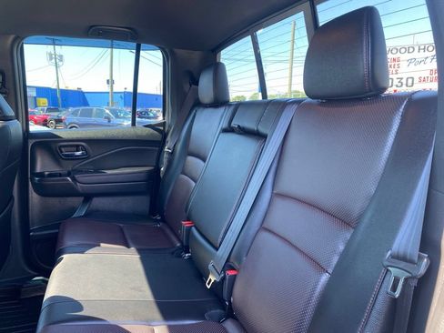 Used 2022 Honda Ridgeline Black Edition image 17