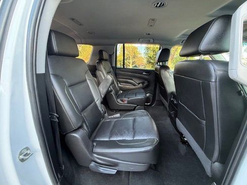 Used 2018 Chevrolet Suburban LT w/ Max Trailering Package image 8