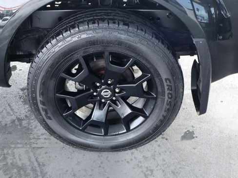 Used 2020 Nissan Frontier SV w/ Midnight Edition Floor Mats RWD image 42