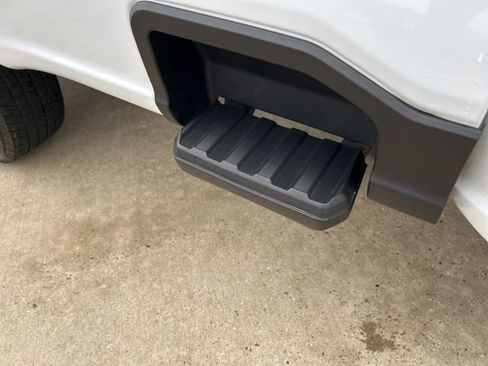 Used 2024 Ford F250 XL image 13