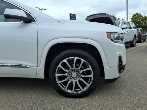 Used 2023 GMC Acadia Denali w/ Denali Ultimate Package AWD/4WD image 26