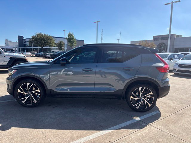 Used 2020 Volvo XC40 T5 R-Design AWD/4WD image 8