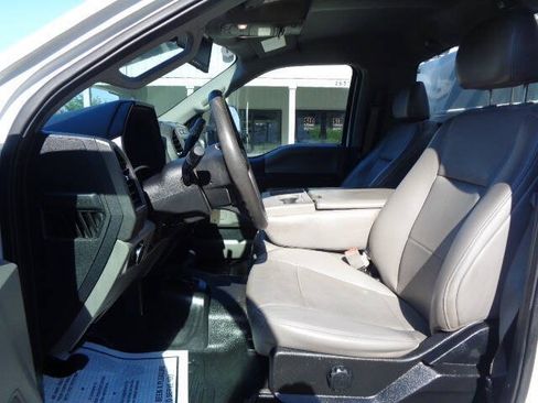 Used 2019 Ford F550 4x4 Regular Cab Super Duty image 13