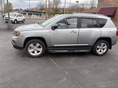 Used 2014 Jeep Compass Sport w/ Power Value Group image 10