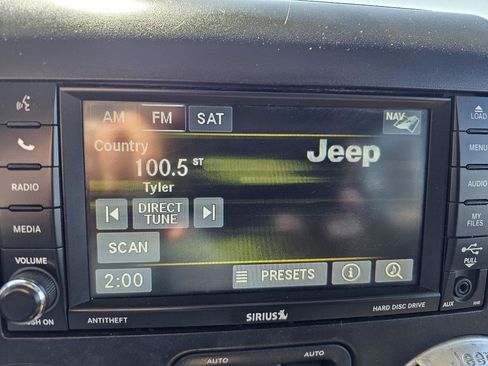 Used 2014 Jeep Wrangler Unlimited Sahara w/ Connectivity Group image 14