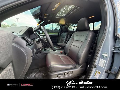 Used 2023 Honda Ridgeline Black Edition image 6