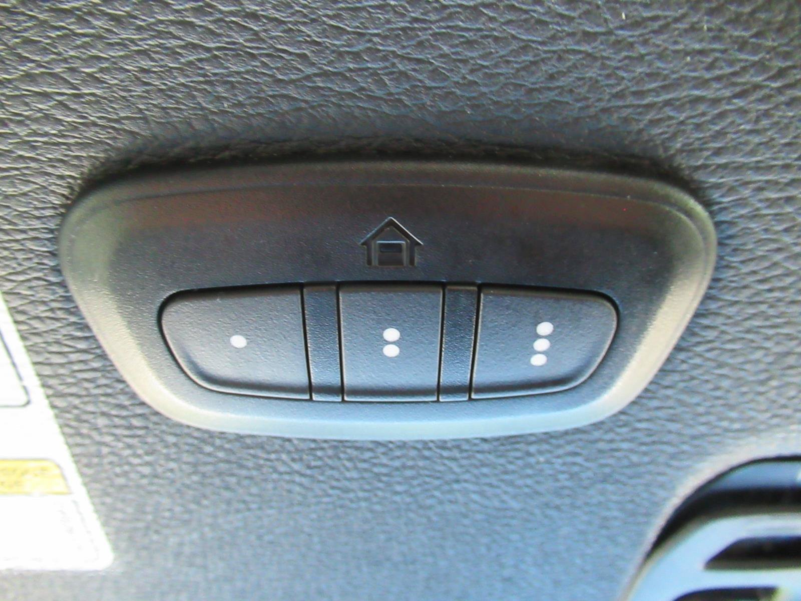 Used 2023 Jeep Gladiator Overland AWD/4WD image 29