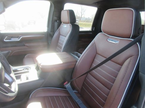 New 2026 GMC Sierra 2500 Denali Ultimate image 15