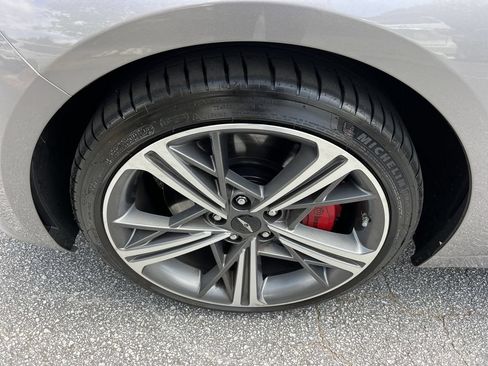 Used 2025 Genesis G70 3.3T Advanced w/ Sport Prestige Package RWD image 9