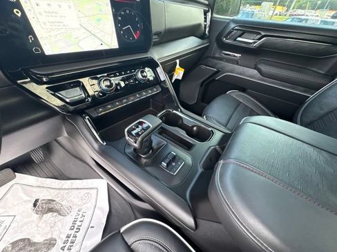 Used 2023 GMC Sierra 1500 AT4X w/ AT4X AEV Edition AWD/4WD image 18