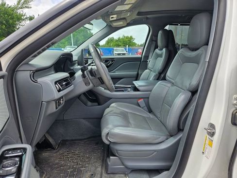 Used 2020 Lincoln Aviator Reserve w/ Equipment Group 201A RWD image 10
