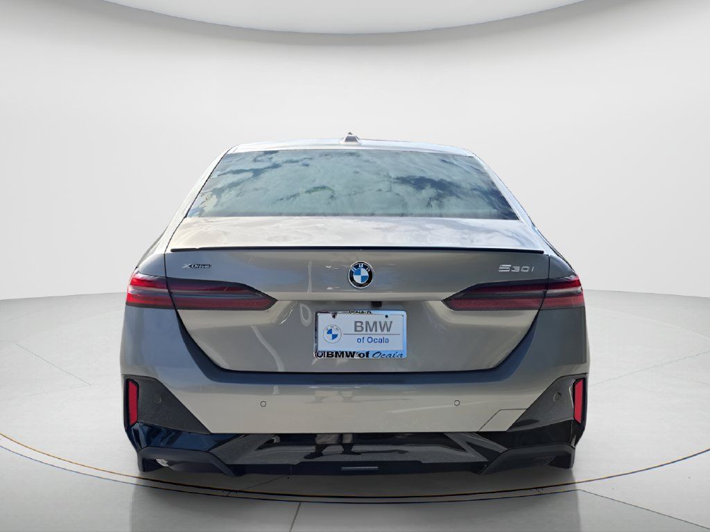 New 2027 BMW 530i xDrive w/ M Sport Package AWD/4WD image 7