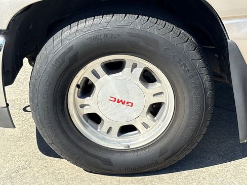 Used 2002 GMC Sierra 1500 2WD Extended Cab image 12