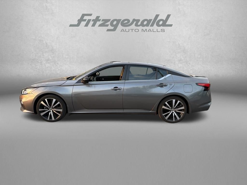 Used 2022 Nissan Altima 2.5 SR FWD image 3