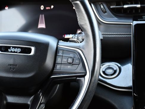 Used 2022 Jeep Grand Cherokee Altitude image 22