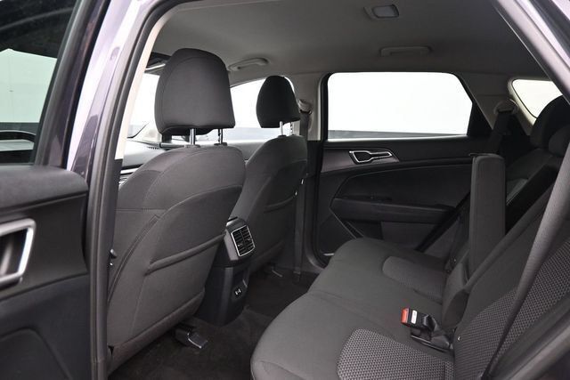 Used 2026 Kia Sportage LX FWD image 15