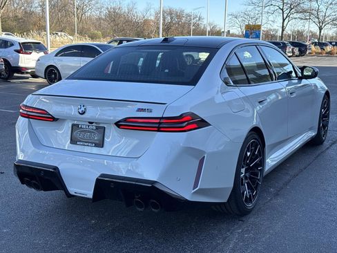 New 2026 BMW M5 w/ Executive Package AWD/4WD image 5