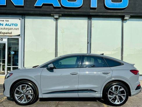 Used 2024 Audi Q4 e-tron Premium Plus w/ Premium Plus image 2