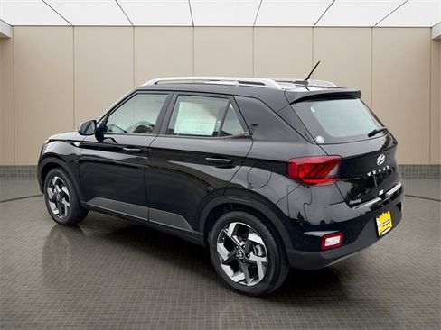 New 2026 Hyundai Venue SEL image 4