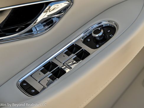 Used 2020 Bentley Continental GT image 24