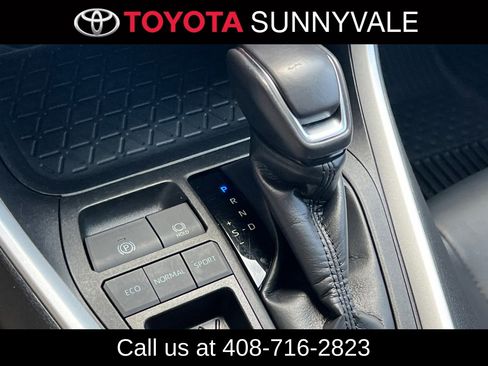 Used 2023 Toyota RAV4 XLE Premium FWD image 25