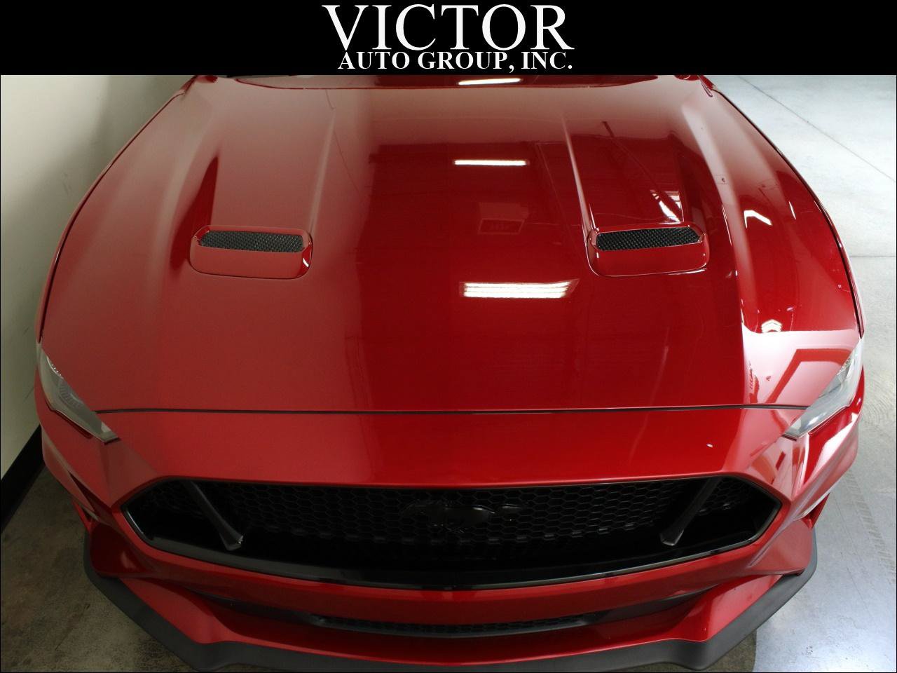 Used 2020 Ford Mustang GT Premium w/ Carbon Sport Interior Package RWD image 4
