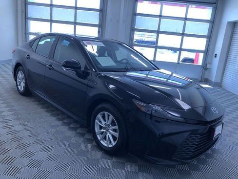 Certified 2025 Toyota Camry LE image 35