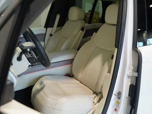Used 2024 Land Rover Range Rover SE AWD/4WD image 43