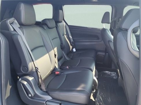 New 2026 Honda Odyssey Sport-L image 17