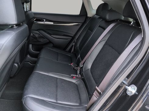 Certified 2024 Kia Seltos EX AWD/4WD image 18