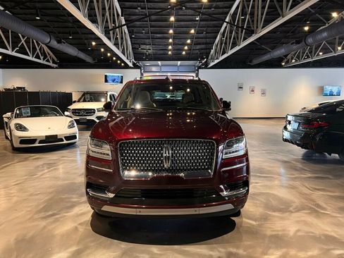 Used 2019 Lincoln Navigator Reserve AWD/4WD image 8