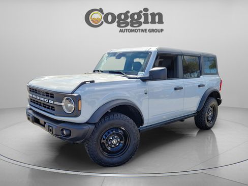 New 2026 Ford Bronco Big Bend w/ Black Diamond Package AWD/4WD image 1