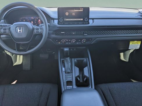 Used 2023 Honda Accord EX image 19