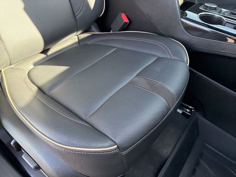 Certified 2023 Chevrolet Blazer Premier w/ Driver Confidence II Package image 27