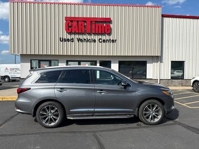 Used 2019 INFINITI QX60 Luxe w/ Essential Package