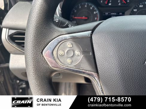 Used 2019 Chevrolet Traverse LS image 31