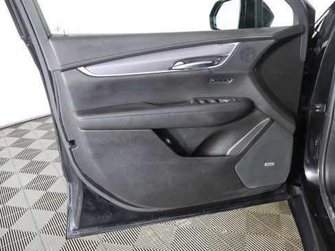 Used 2019 Cadillac XT5 Luxury image 20