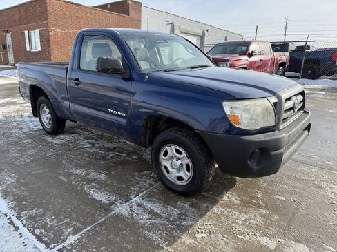 Used 2005 Toyota Tacoma 2WD Regular Cab w/ Enhancement Pkg image 4
