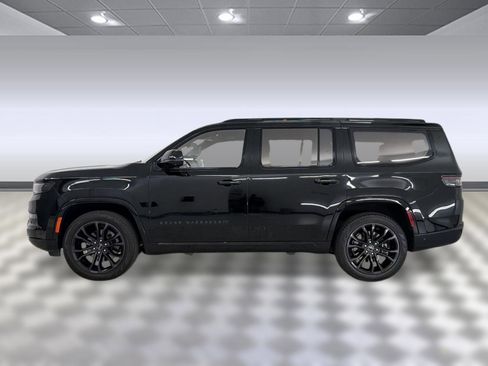 Used 2024 Jeep Grand Wagoneer Series II w/ Quick Order Packagew 28T AWD/4WD image 2