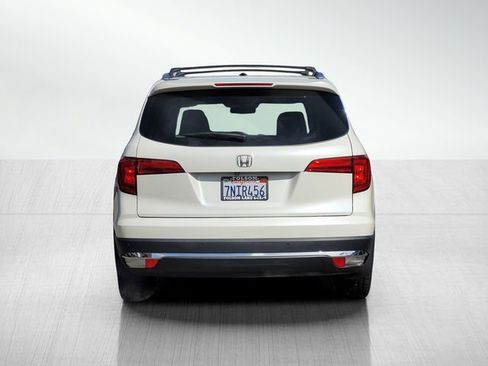 Used 2016 Honda Pilot Touring image 5