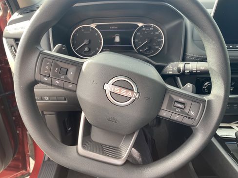 New 2026 Nissan Rogue S image 10