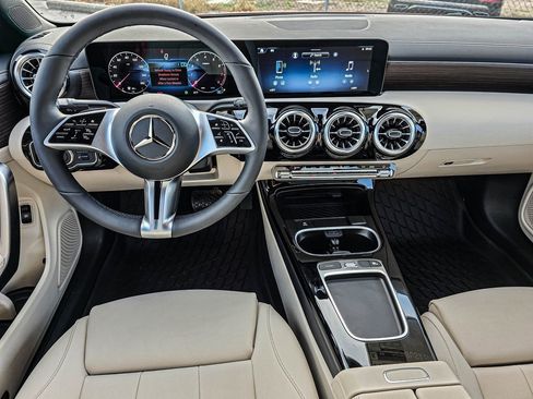 New 2026 Mercedes-Benz CLA 250 4MATIC image 12