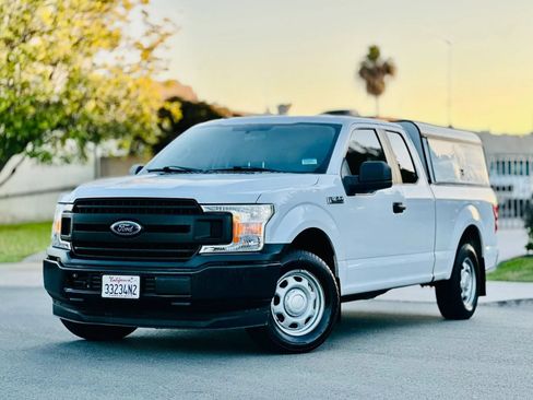 Used 2018 Ford F150 XL w/ Equipment Group 101A Mid RWD image 1
